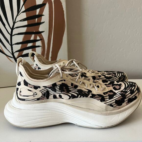 APL Streamline Leopard Animal Print Lace Up Athletic Running Sneakers Size 7.5 - Picture 6 of 12